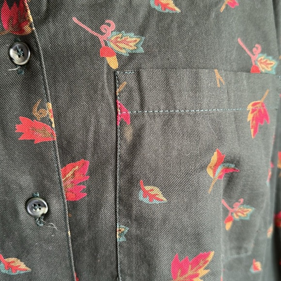 Pendleton Leaf Shirt (6) - Picture 5 of 8